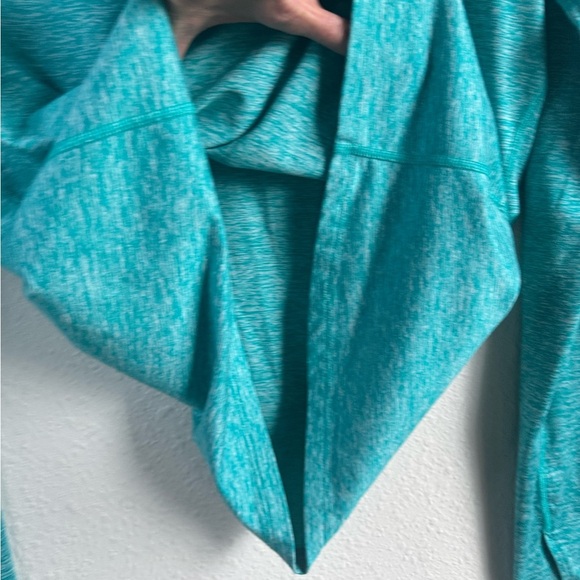 Nike Swift Element UV Long Sleeve Top - Picture 9 of 12